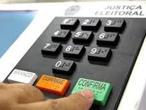 Fabiana Pessoa gastou quase R$ 1 milhão, apesar de ter arrecadado menos de R$ 600 mil