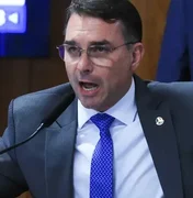 Flávio se isola na direita após receber bênção de Bolsonaro para 2026
