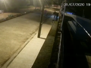 [Vídeo] Câmeras de segurança flagram assalto em Arapiraca