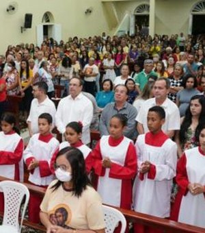 Servidores são homenageados na Festa da Padroeira de Canafístula, em Arapiraca