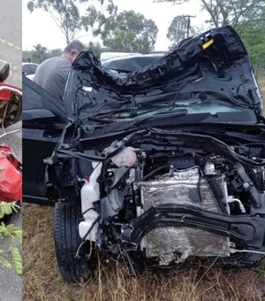 Acidente na AL-120 entre Cacimbinhas e Major Izidoro termina com duas mortes