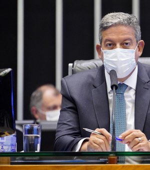 Arthur Lira diz que não há nada que justifique abertura de impeachment contra Bolsonaro