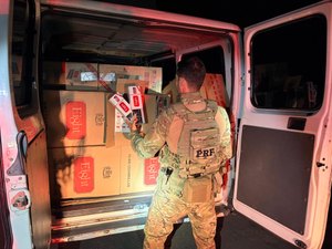 Polícia apreende carga de 500 mil cigarros contrabandeados no município de Rio Largo