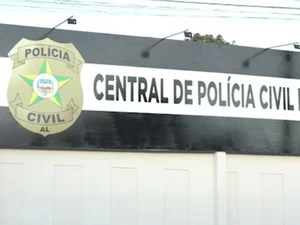 Adolescente é flagrado com canivete no Bosque das Arapiracas