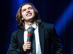 Whindersson Nunes brinca sobre turnê: 'Ganhar mais que sertanejo'