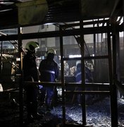 Incêndio na capital financeira da Índia mata pelo menos 12 pessoas
