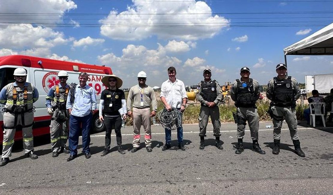 Cabo Bebeto acompanha reintegração de posse de fazenda ocupada pelo MST em Arapiraca