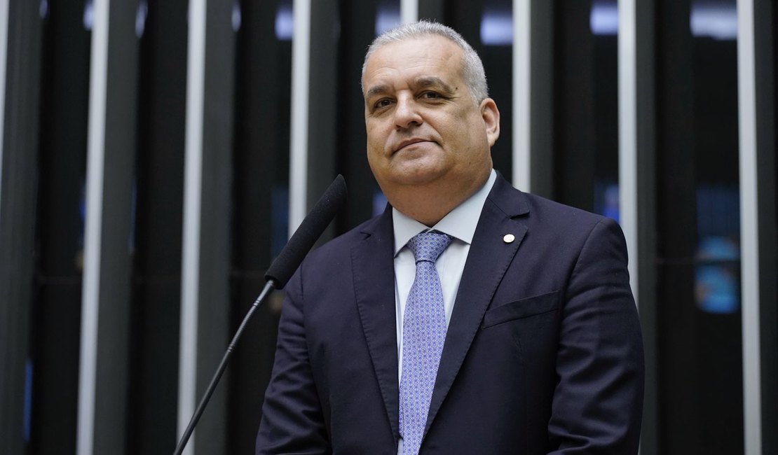 Alfredo Gaspar denuncia omissão do governo Lula e compara violência no Brasil a cenário de guerra