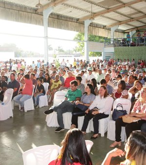 Reunião com agricultores discute instalação de indústria em Teotônio Vilela