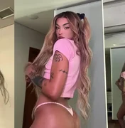Pabllo Vittar publica fotos de calcinha fio-dental e posa empinando bumbum