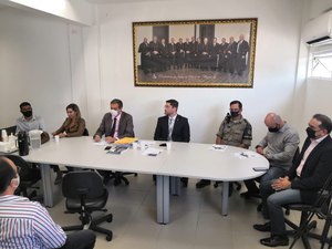 [Vídeo] Reunião no Ministério Público, em Arapiraca, discute combate a corrupção eleitoral
