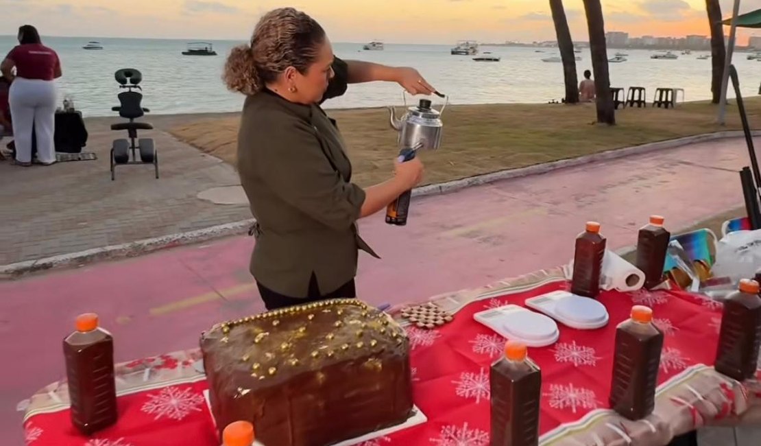 Confeiteira diz ter sido impedida de vender bolo na orla de Maceió; decisão proíbe entrada de novos ambulantes