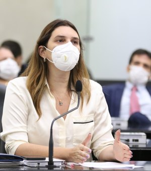 Deputada Jó Pereira cobra dados para subsidiar reajuste de servidores