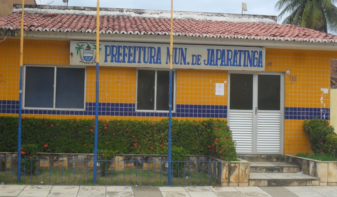Prefeitura de Japaratinga inicia entrega de kits de merenda escolar