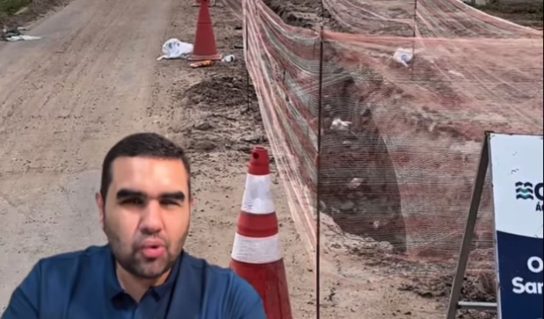 Prefeito faz vídeo criticando concessionária por demora em concluir obra de saneamento em Piranhas