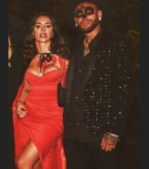 Neymar e Bruna Biancardi aparececem juntos em festa de Halloween