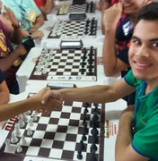 Estudantes arapiraquenses conquistam o título de campeão e vice em torneio de xadrez