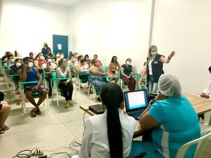 Saúde mental para idosos é tema de debate no Hospital de Emergência do Agreste