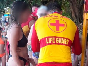 Bombeiros resgatam 11 turistas da mesma família que se afogavam ao mesmo tempo, em praia