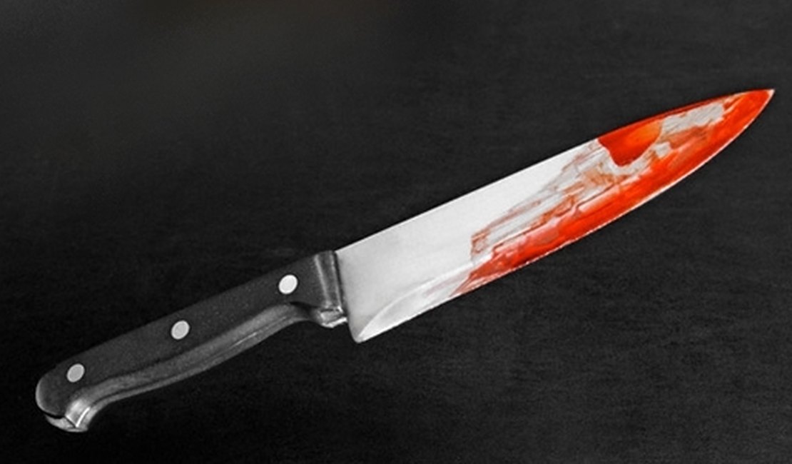 Sobrinha mata tio a facadas em Marechal Deodoro