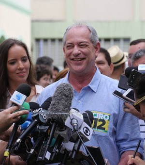 Ciro Gomes diz que não vai se posicionar no segundo turno