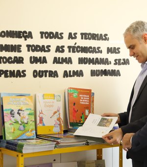 Equipe do Ministério Público visita escolas públicas de Rio Largo e Messias para verificar bibliotecas