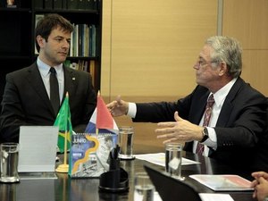 Governador entrega projeto da 5ª etapa do Canal do Sertão