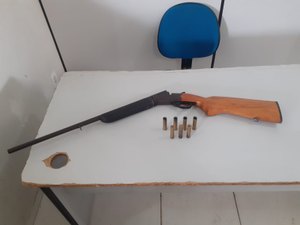 Girau do Ponciano: homem é preso e tem arma apreendida após atirar em cadela