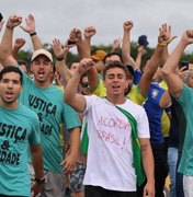 Quem são os dois alagoanos que aderiram à caminhada de Nikolas Ferreira pela liberdade de Bolsonaro