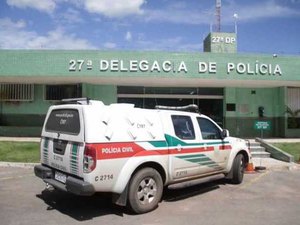 Bandidos fazem família refém e almoçam na casa das vítimas antes de fugir