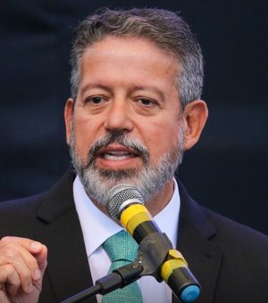 Arthur Lira confirma pré-candidatura ao Senado e anuncia evento político em Maceió