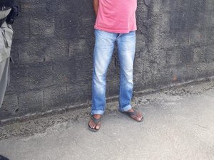 Motorista de aplicativo sofre tentativa de assalto na parte alta de Maceió