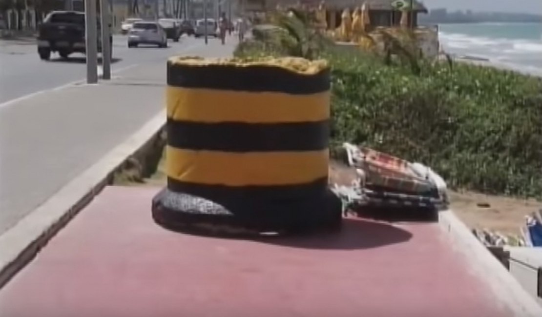 Ciclovia de orla em Maceió está inacabada; buracos prejudicam passeio e pedestres