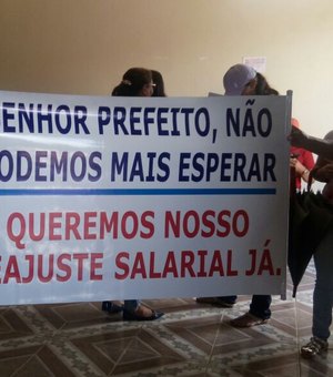 Educadores de Feira Grande decidem por greve após tentativas de negociação com a prefeitura