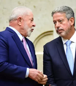 Lula deve presentear Lira com ministério em 2025 a fim de viabilizar o alagoano para o Senado em 2026