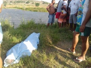 [Vídeo] Idoso tem mal súbito e morre afogado