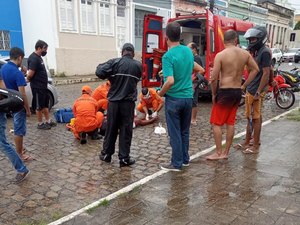 Colisão entre motos deixa uma pessoa gravemente ferida em Palmeira dos Índios