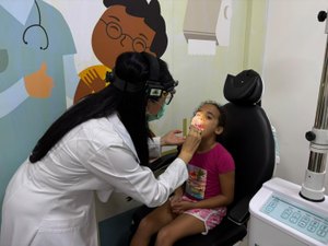 Médica orienta sobre período para levar crianças ao otorrinolaringologista pela primeira vez
