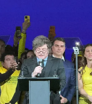 Após ofensas de Milei a Lula, Itamaraty chama embaixador para consulta