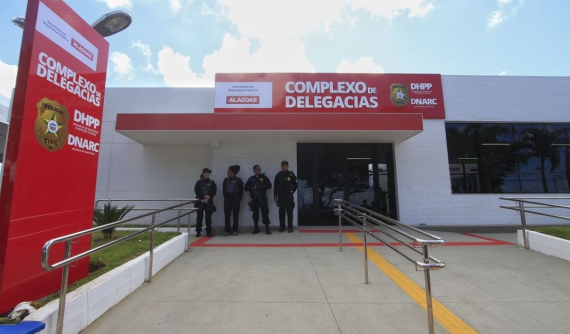 Operação policial prende suspeitos de homicídios na orla lagunar de Maceió