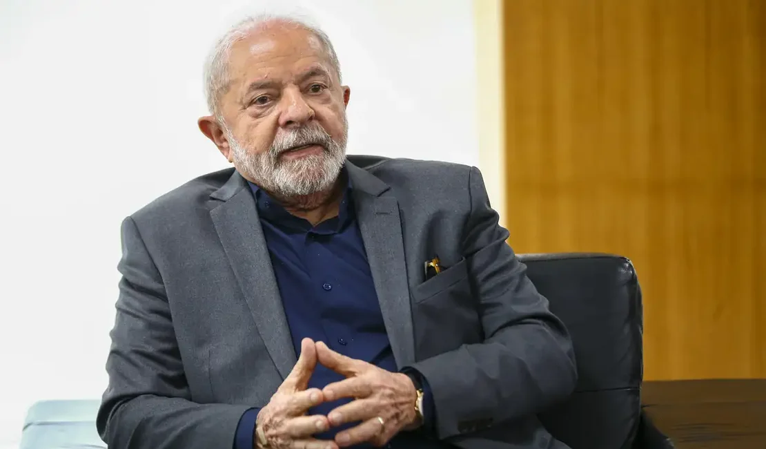 Lula faz reunião de emergência sobre Venezuela e governo admite 'tensão'