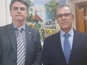 Almirante comandará Minas e Energia no governo Bolsonaro