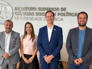 Missão brasileira acompanha eleições municipais em Portugal e identifica boas práticas