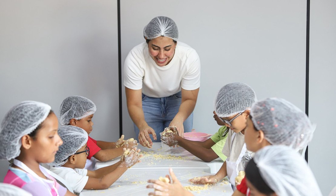 Deputada Gabi Gonçalves realiza a primeira edição do projeto Oficinas da Gabi para o público infantil.