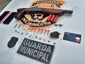 Jovem considerado “Terror do Roteiro” é preso com drogas e espingarda 12 em Teotônio Vilela