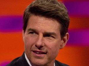 Aos 56, Tom Cruise vive em quartos de hotel e foge de relacionamentos