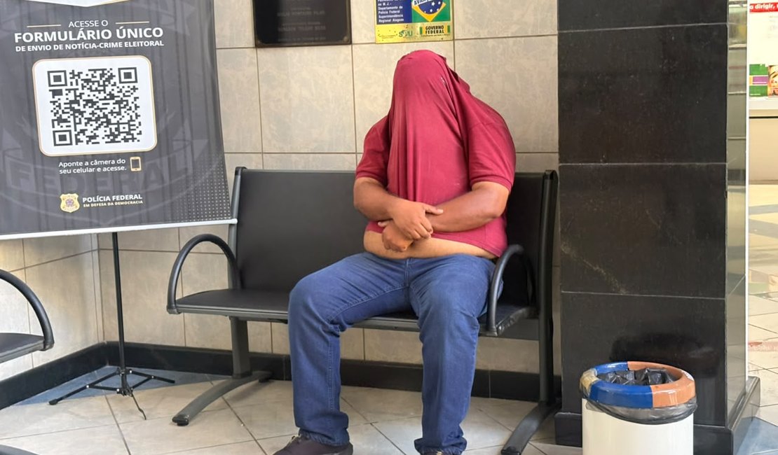 Homem é preso suspeito de compra de votos durante entrega de cestas básicas em Maceió