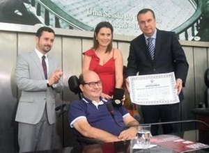 ALE debate criação de polo biotecnológico e homenageia dr. Hemerson Casado