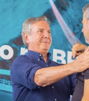 Collor promove Arthur Lira com intenção de sair do isolamento político e agradar Bolsonaro