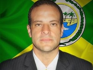 TJ julga recurso de prefeito condenado por porte de arma